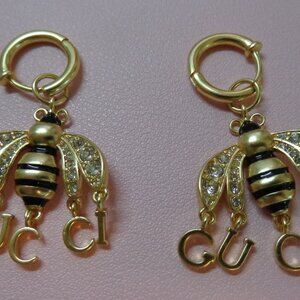Beautiful Gold Crystal Winged Gucci Bees💗w/Dangle GUCCI Letters Hoops Earrings